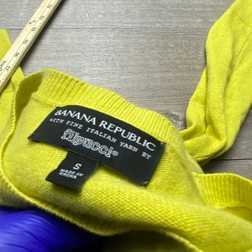 Banana‎ Republic Sweater Mens S Yellow Merino Wool Cashmere Blend Crewneck Knit